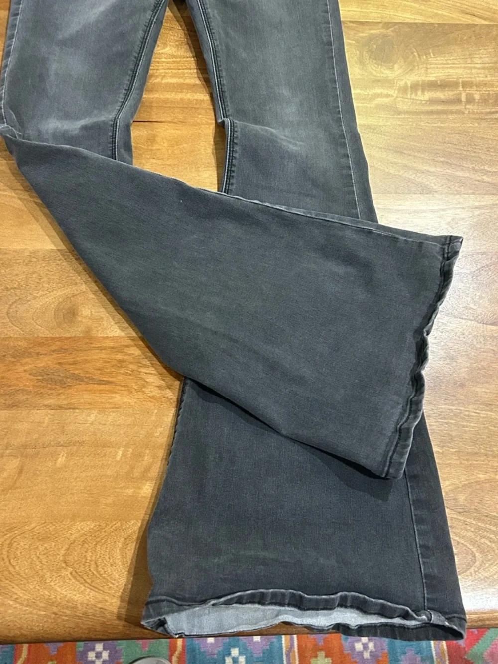 Free People Gray Ultra Flare Jeans Elastic Waist Low Rise Size 26